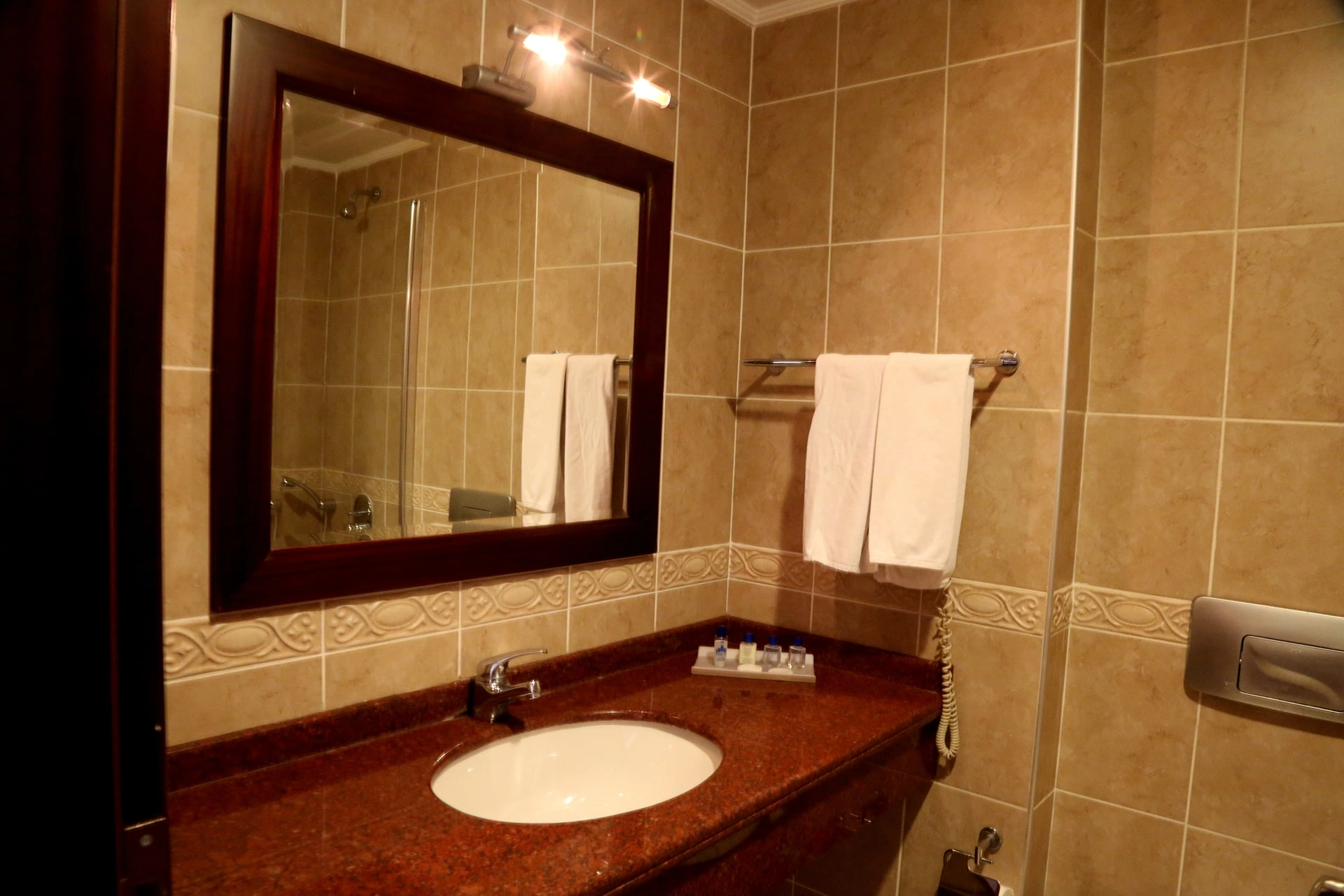 Deniz manzaralı oda manzara detayı