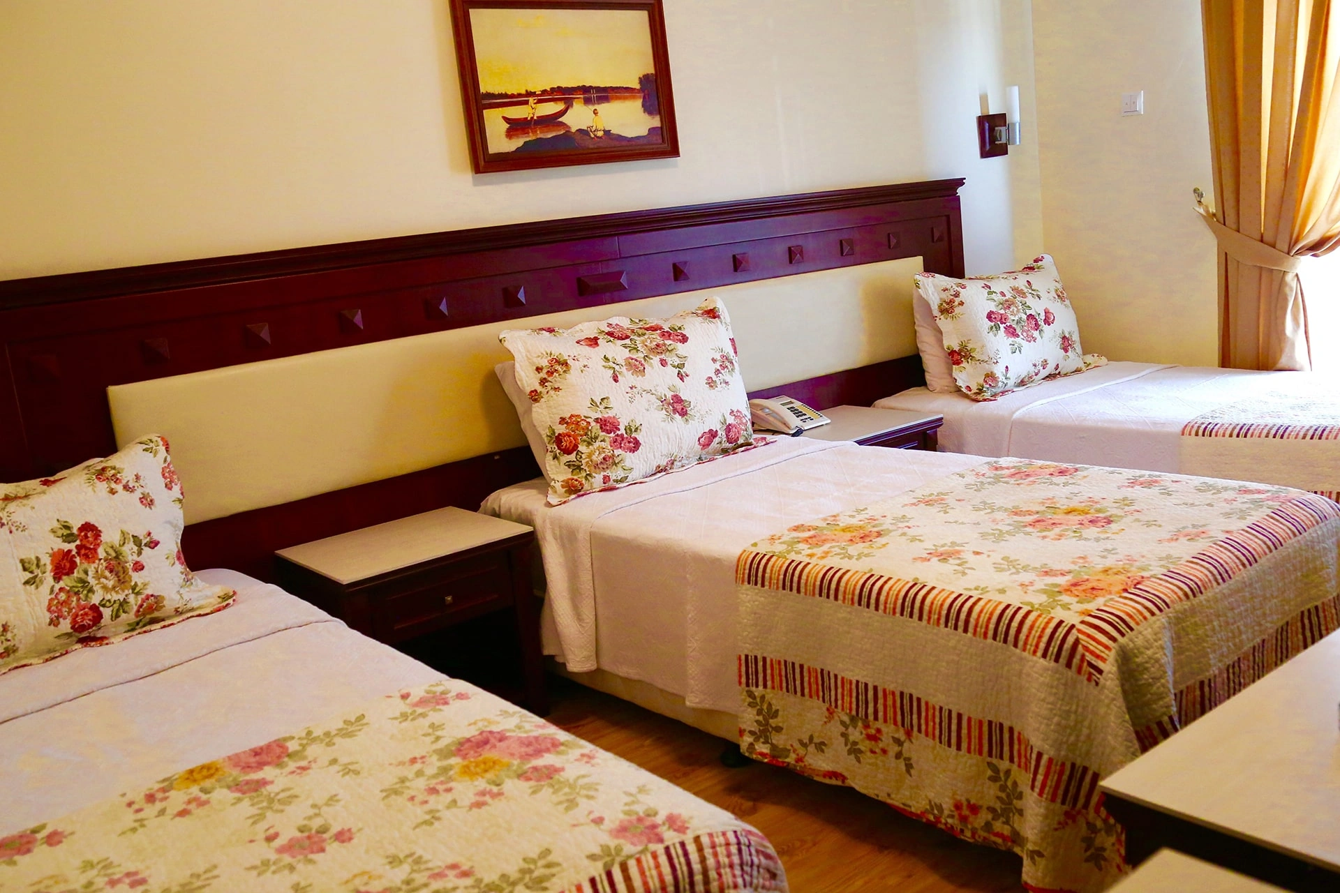 Deniz manzaralı oda banyo